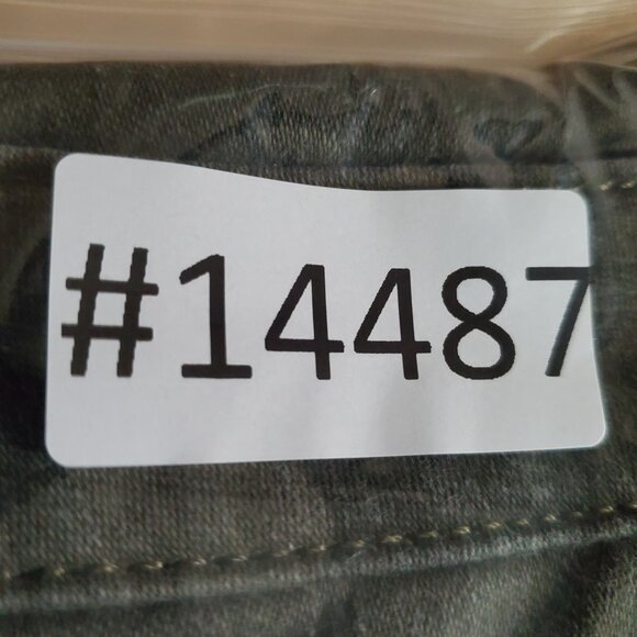 Universal Thread Jeans Womens 12/31R Green Camo High Rise Skinny Stretch - Picture 12 of 12